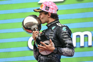 Kimi Antonelli (Mercedes) vence GP do Jap&atilde;o de F1