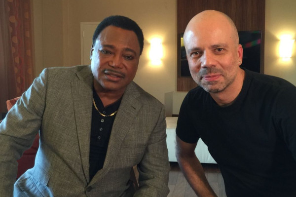 Oscar Rodrigues Alves entrevistou George Benson para o documentário