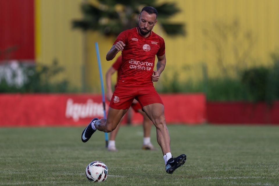 Paulo Sérgio, atacante do Náutico/Rafael Vieira/CNC