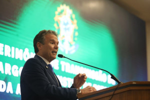 Posse de Andr&eacute; de Paula