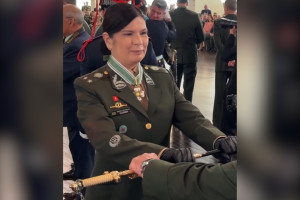 Pernambucana, Cl&aacute;udia Cacho &eacute; a primeira general do Ex&eacute;rcito Brasileiro