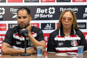 Everaldo, atacante do Santa Cruz