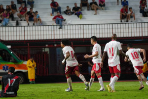 Jogadores do N&aacute;utico