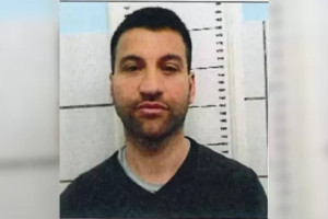 Roberto Mazzarella, chefe da m&aacute;fia napolitana &eacute; preso ap&oacute;s mais de um ano foragido
