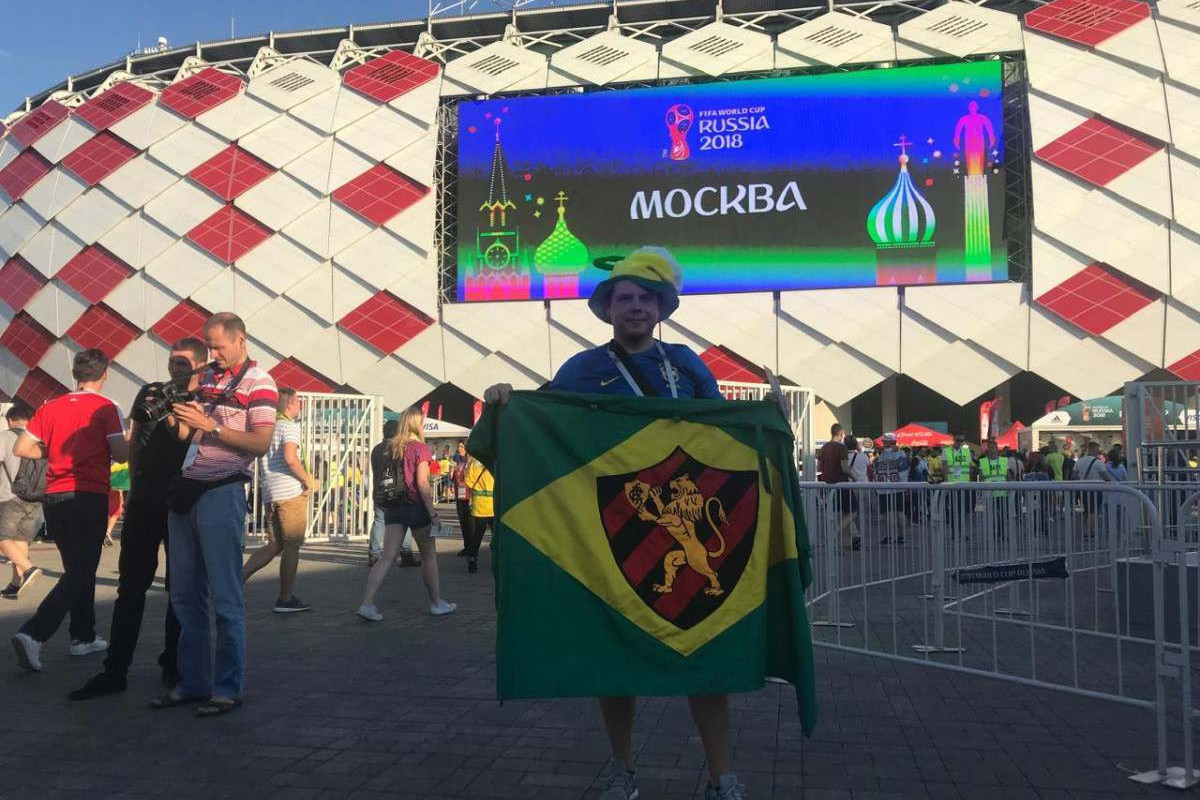 Experiência única: torcedores relatam emoção de viajar para acompanhar Brasil em Copas dos Mundo.
 (Foto: Arquivo pessoal)