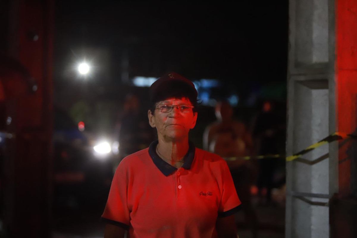 Marilene Santiago perdeu tudo com o desabamento/Karol Rodrigues/DP Foto