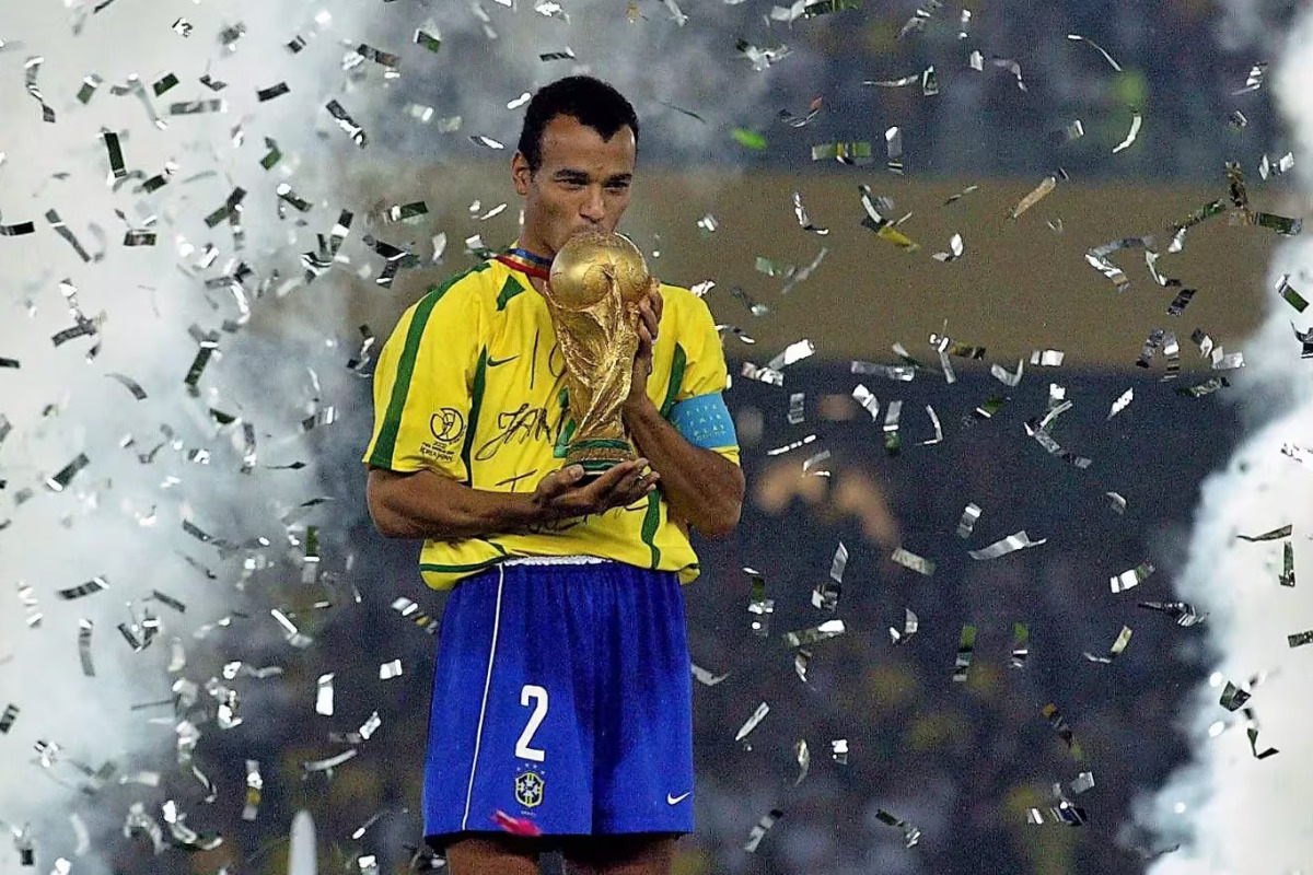 De MSN a salário de R$ 200: como era o mundo na última vez que o Brasil ganhou uma Copa. /Foto: Divulgação/FIFA