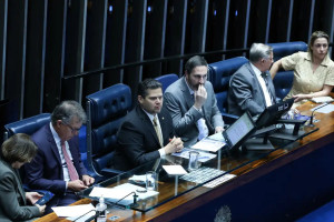 Senado reconhece est&aacute;gio como experi&ecirc;ncia profissional
