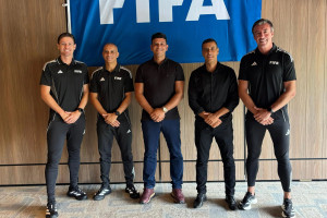 Brasil bate recorde na arbitragem da Copa do Mundo com Wilton, Abatti, Claus e seis assistentes
