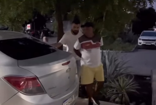 Ex-técnico do Porto e Central é preso por estupro de menor em Bonito, no Agreste de Pernambuco
/Reprodução/redes sociais