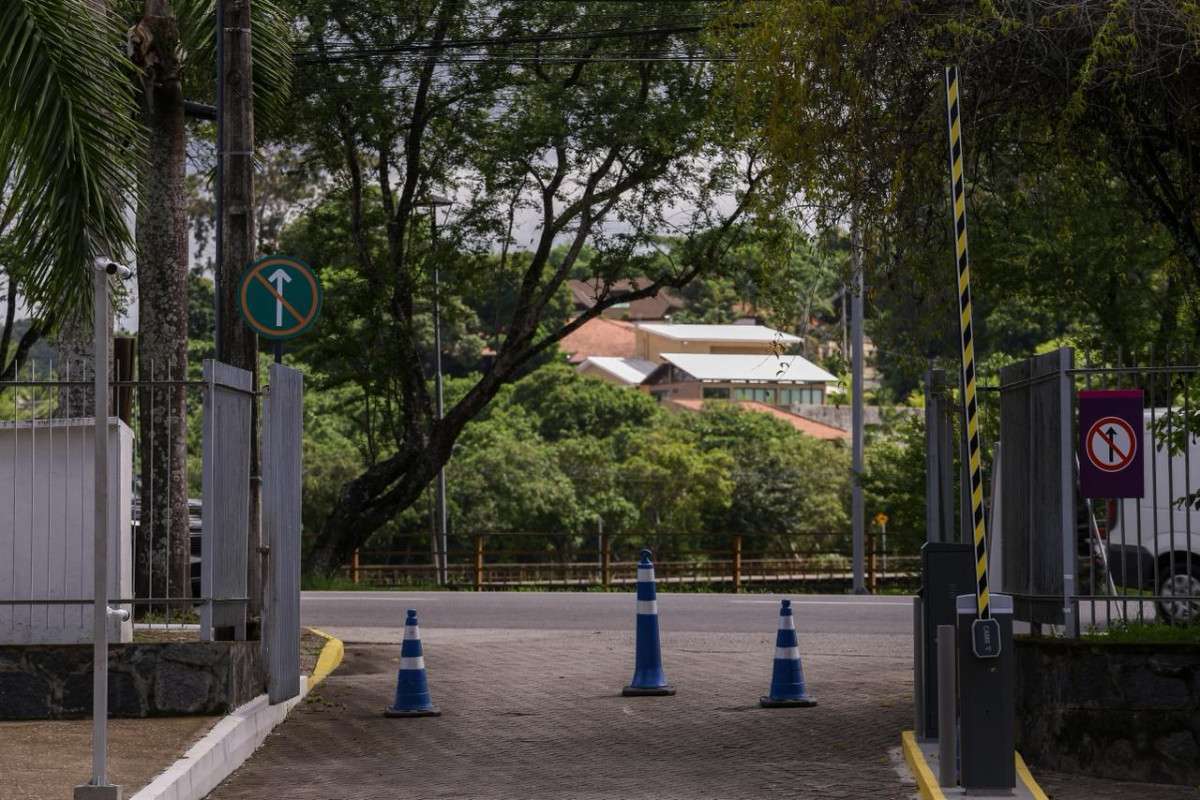 Hora de estacionamento de parques do Recife é mais cara do que de shopiings; confira (Foto: Rafael Vieira/DP)