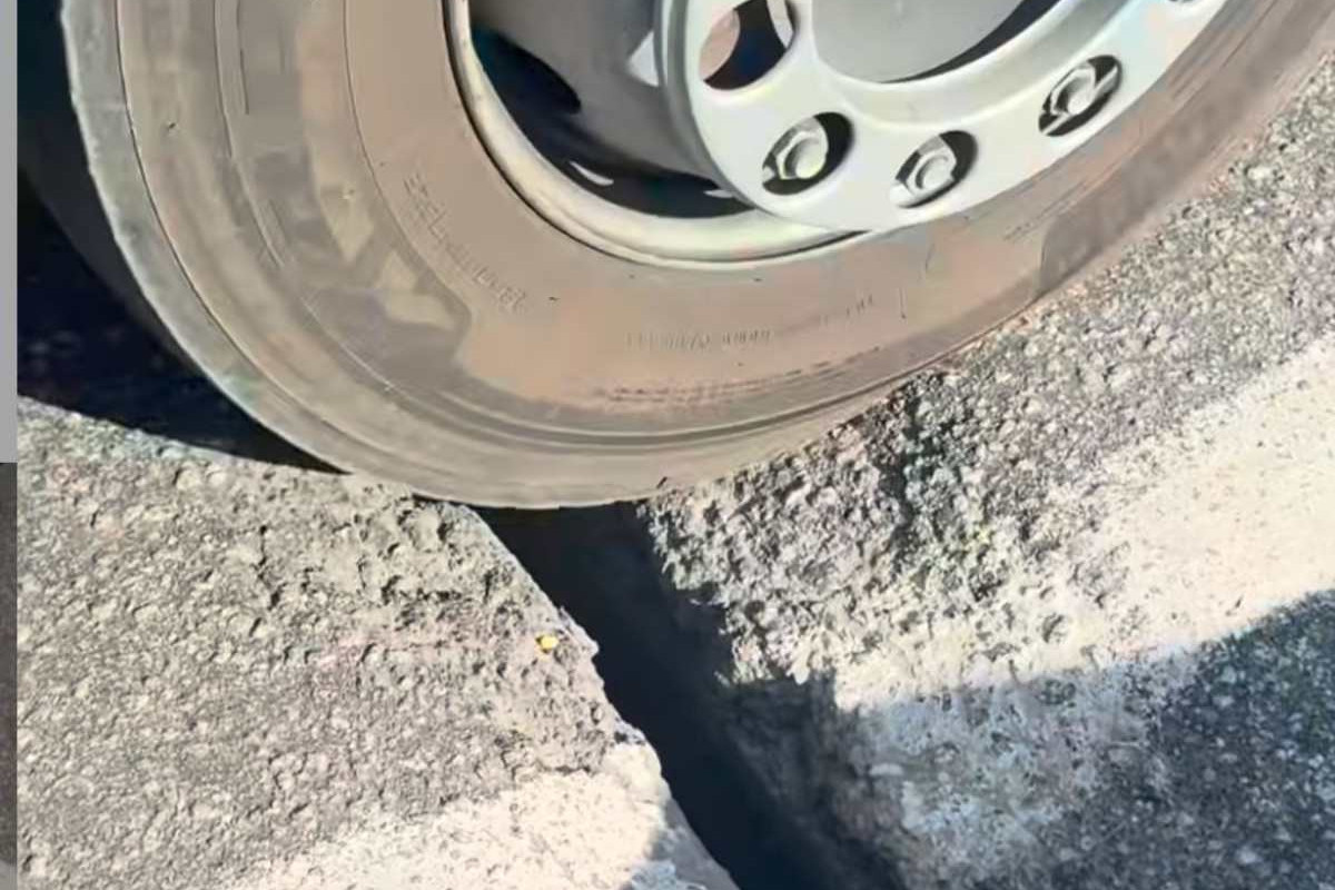 Motoristas temem que viaduto de Prazeres ceda/Foto:  Reprodução/Instagram