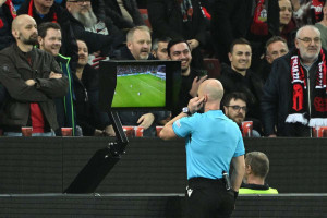 VAR ter&aacute; atua&ccedil;&atilde;o ampliada a partir da Copa do Mundo de 2026 
