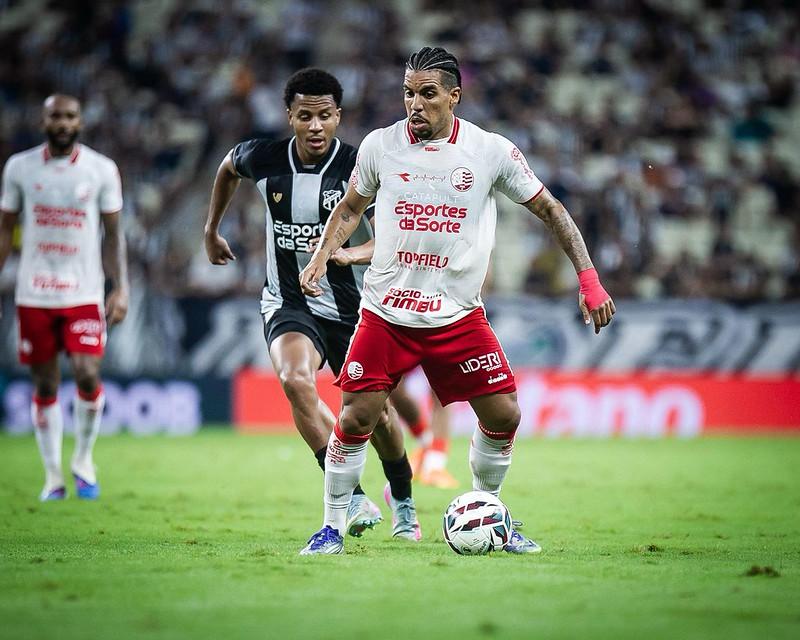 Náutico perdeu para o  Ceará no Castelão/Michael Douglas /CNC