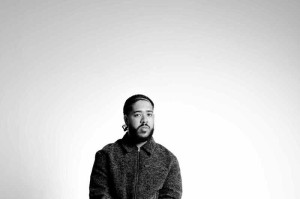 IVYSON inicia nova fase art&iacute;stica com o lan&ccedil;amento de "Fugaz"
