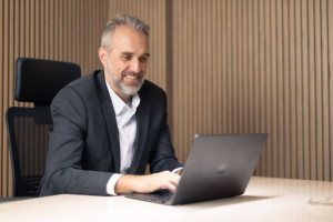 Para o Diretor do Grupo, o limite na comunica&ccedil;&atilde;o dos operadores autorizados tende a deslocar os apostadores para o mercado clandestino