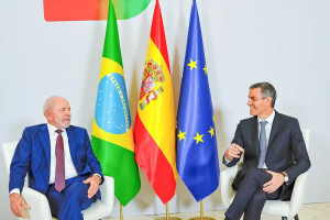 Brasil e Espanha assinaram acordos sobre big techs e tecnologia digital
