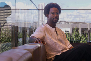 "O cinema brasileiro &eacute; rico e longevo. Reflete  bem seu povo e sua cultura", destaca ao Diario o cineasta de 'A Sombra do Meu Pai'