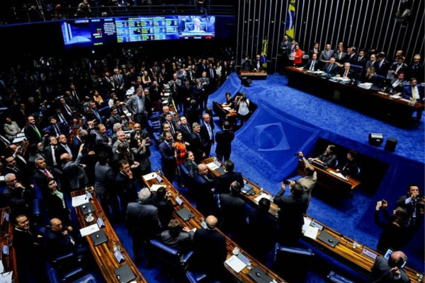 Sessão do Senado de 31 de agosto de 2016 para julgamento do impeachment de Dilma Rousseff (Foto: Marcos Oliveira / Agência Senado)
