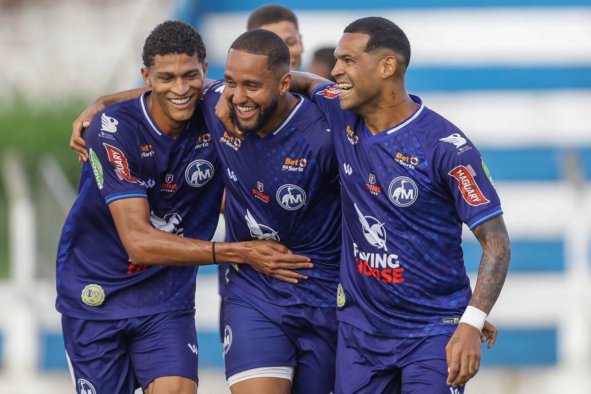 Jogadores do Maguary/Rafael Vieira/FPF