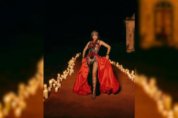 Entre fé e liberdade, Anitta lança álbum mais íntimo da carreira
