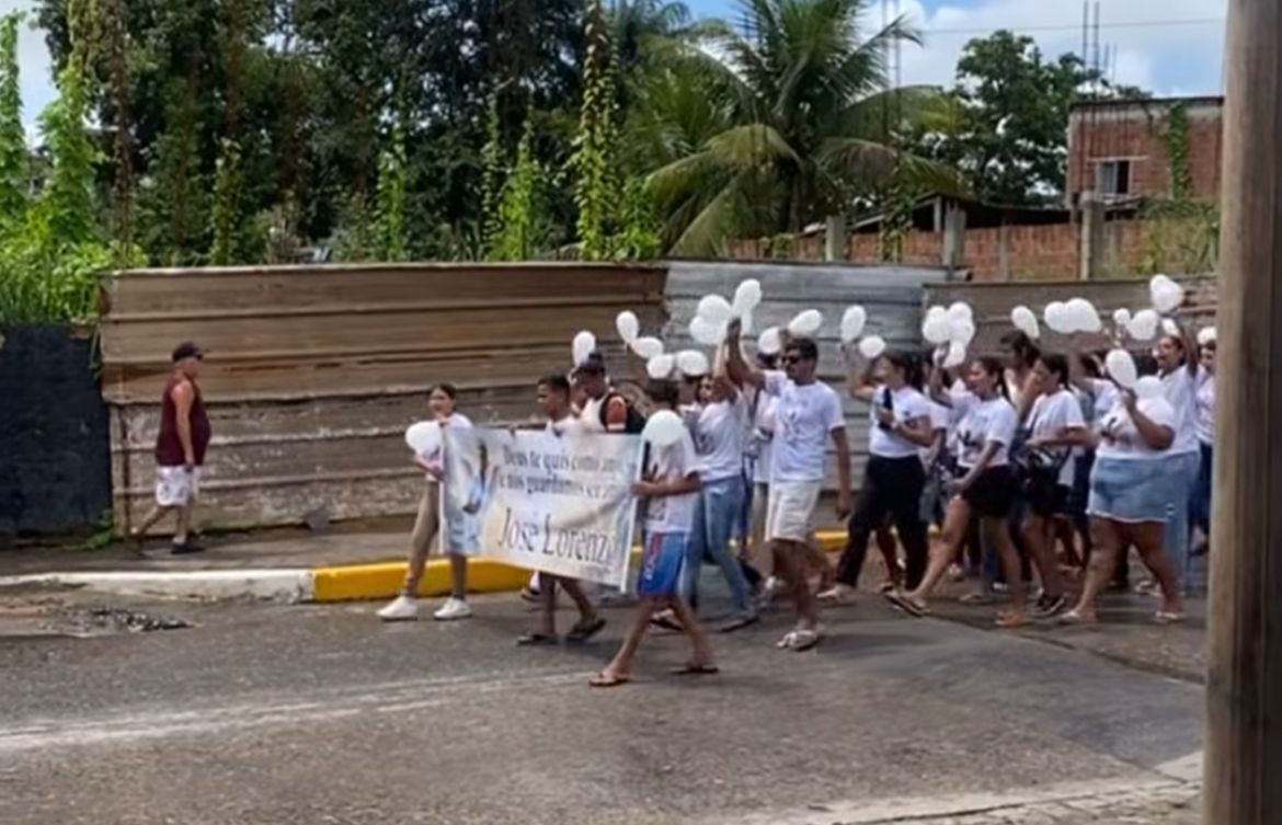 Populares fazem protesto pedindo Justiça por morte de criança atropelada em Escada/Foto: Reprodução/Instagram