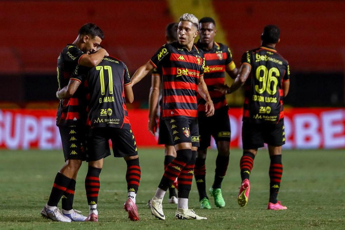 Equipe do Sport em jogo na Ilha do Retiro/Rafael Vieira/DP Foto