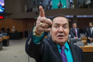 O ex-prefeito Iza&iacute;as R&eacute;gis (PSD).