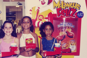 Curta-metragem "Os Arcos Dourados de Olinda" narra fal&ecirc;ncia do McDonald's em Olinda