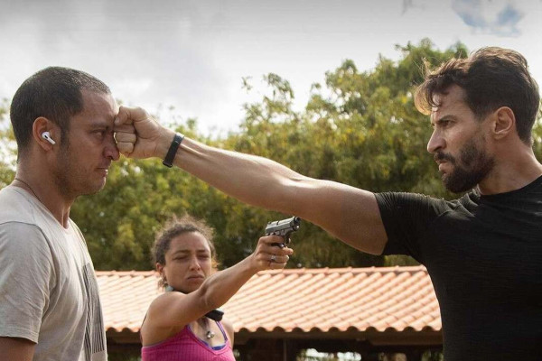 Embate entre Gastão, Ubaldo e Dinorah sintetiza o clima de guerra que atravessa a nova temporada de 