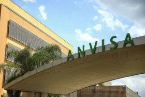 O clobutinol &eacute; um princ&iacute;pio ativo usado principalmente em antituss&iacute;genos, medicamentos indicados para aliviar a tosse