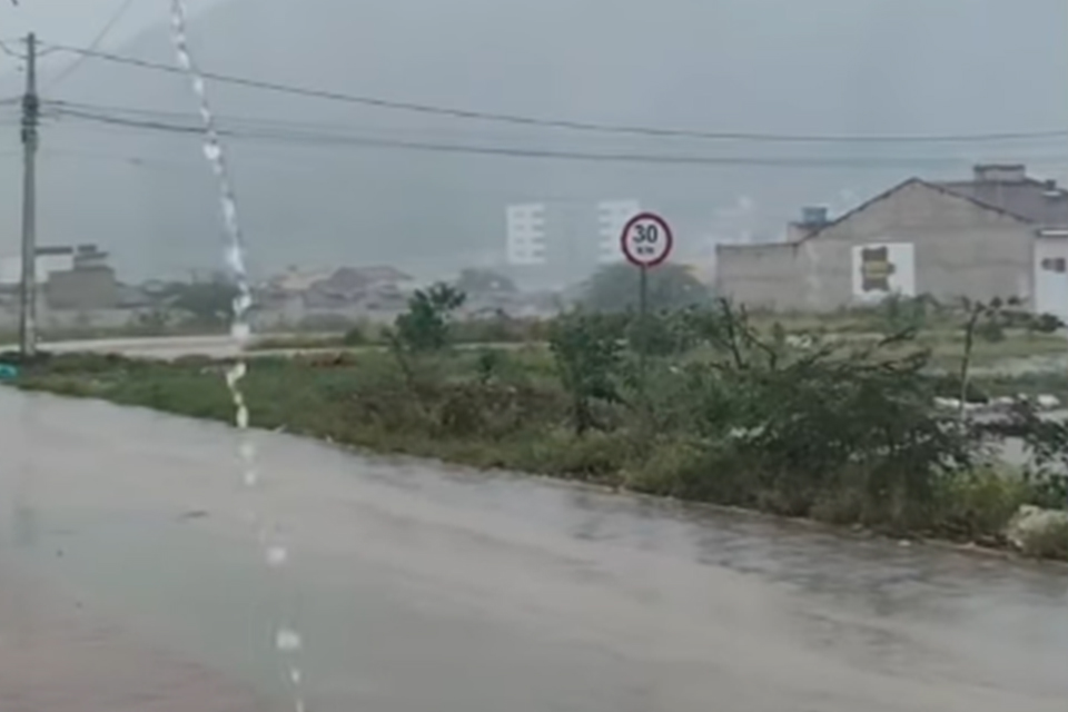 Choveu forte em Santa Cruz do Capibaribe, no Agreste/REPRODUÇÃO/REDE SOCIAL
