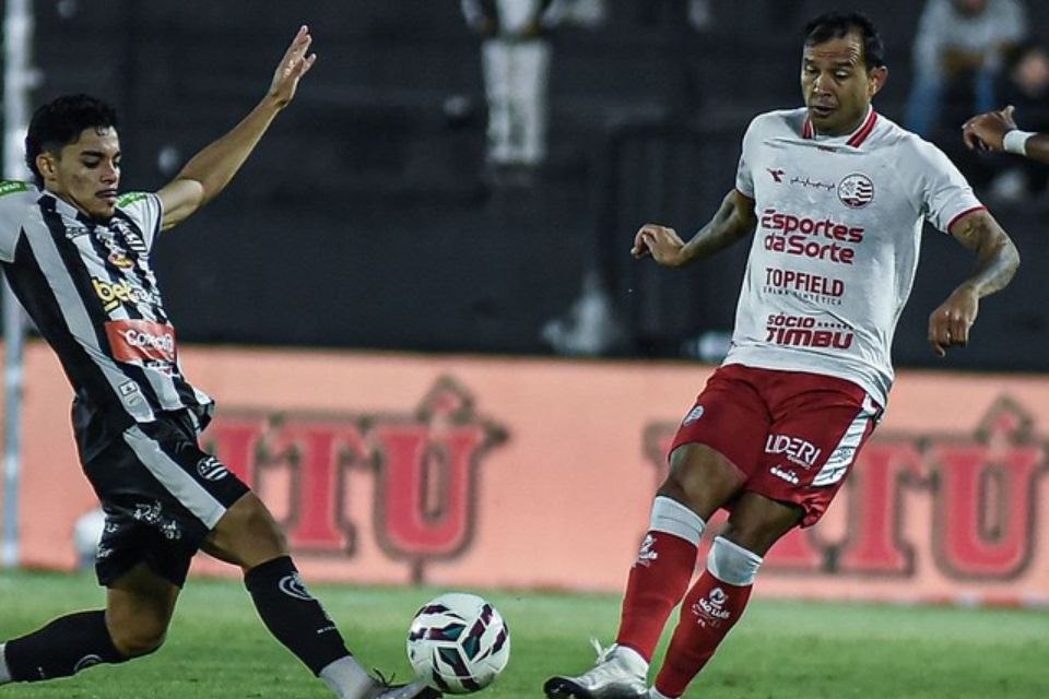 Partida entre Athletic-MG x Náutico pela Série B/Maik Ribeiro / CNC