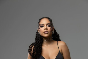 Ziane Martins, ex-vocalista da banda Sentimentos, vive grande fase em carreira solo