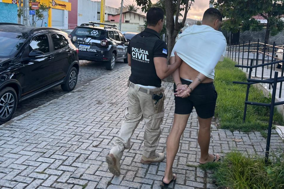 Polícia Civil cumpriu mandados de prisão/DIVULGAÇÃO/PCPE