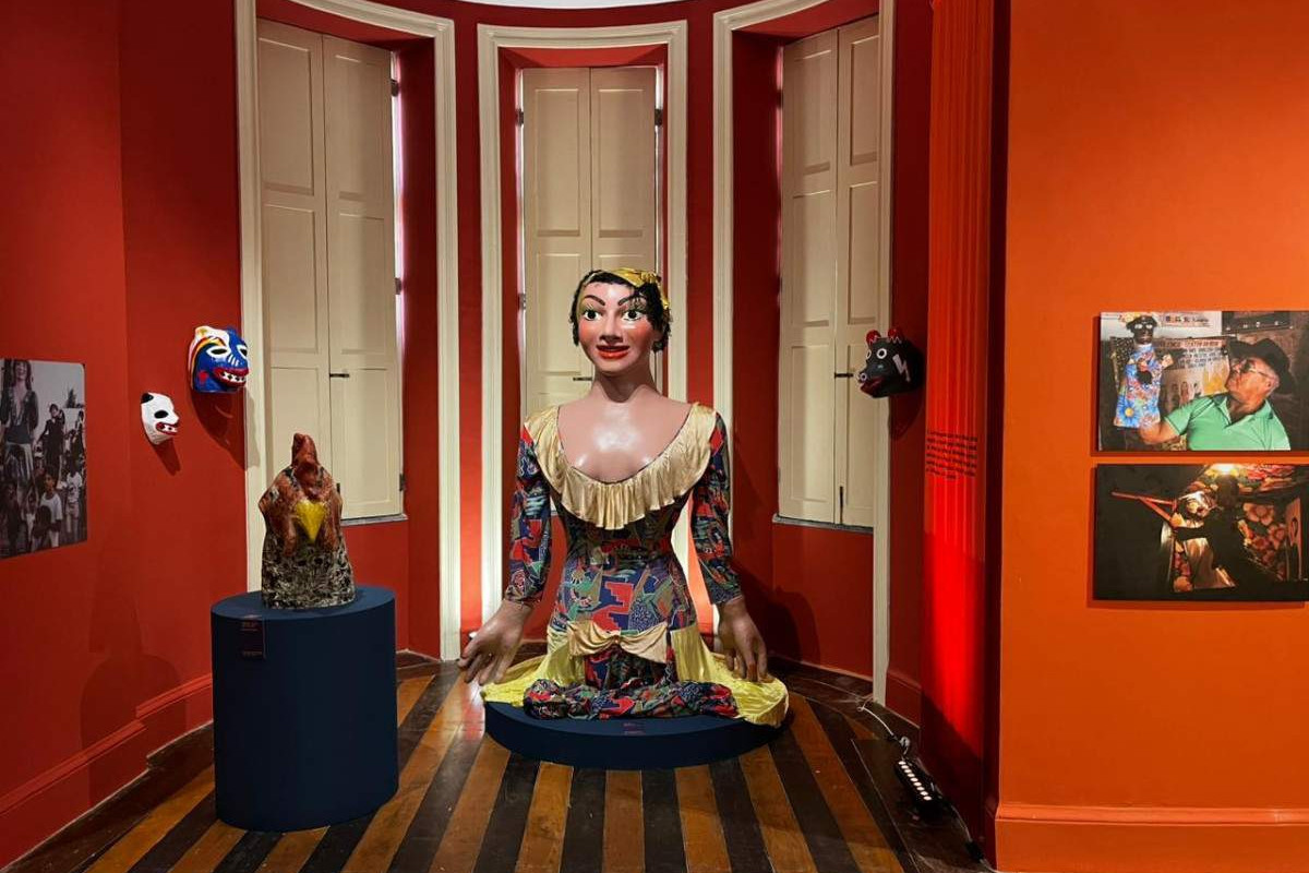 Exposição mostra como o riso é ferramenta tanto de construção cultural quanto de crítica e resistência /Divulgação