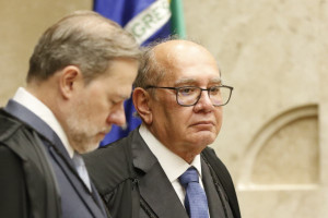 Ministro disse que o pa&iacute;s, e n&atilde;o somente o Supremo, atravessa uma crise de credibilidade