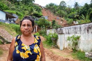 "Pensei que ia levar a gente de novo", diz sobrevivente de deslizamento em Olinda