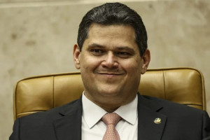 A tend&ecirc;ncia &eacute; que Lula n&atilde;o fa&ccedil;a a promulga&ccedil;&atilde;o da Dosimentria. Com isso, caber&aacute; a Alcolumbre oficializar o PL