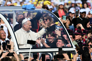 Le&atilde;o 14 celebra um ano de pontificado em Pompeia e N&aacute;poles