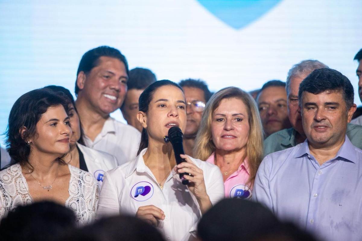 Ato político de aliança entre PP e Raquel Lyra (Foto: Karol Rodrigues / DP Foto)