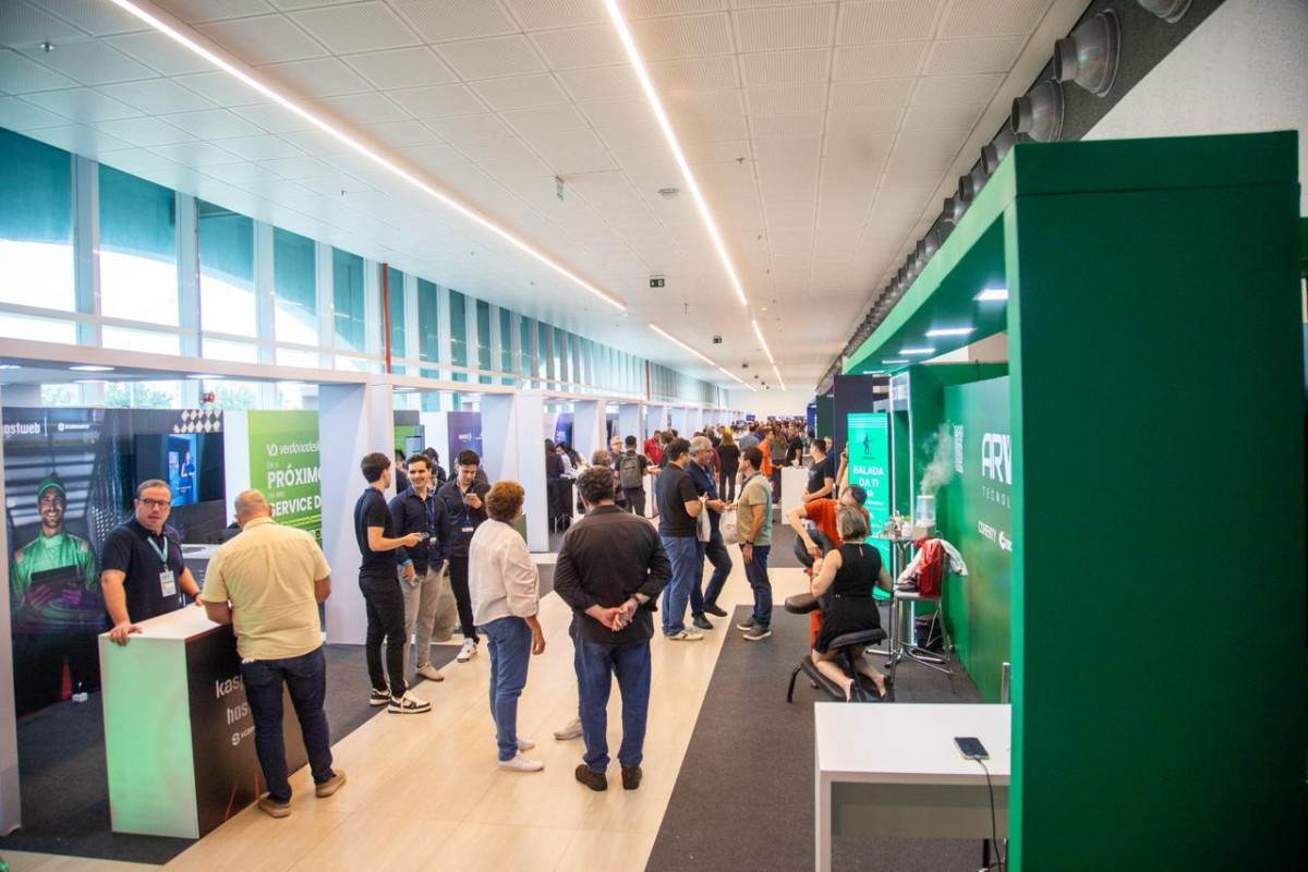 Ao longo dos dois dias de evento, mais de 800 profissionais da área participaram na programação/Karol Rodrigues/DP Foto