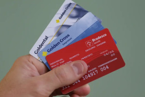 Cart&otilde;es de plano de sa&uacute;de