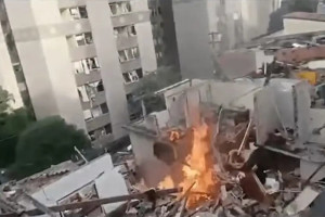 A explos&atilde;o ocorreu por volta das 16h10 na rua Doutor Benedito de Moraes Leme.