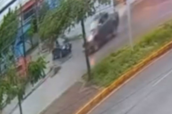 Atropelamento aconteceu na Avenida Agamenon Magalhães (Foto: Reprodução)