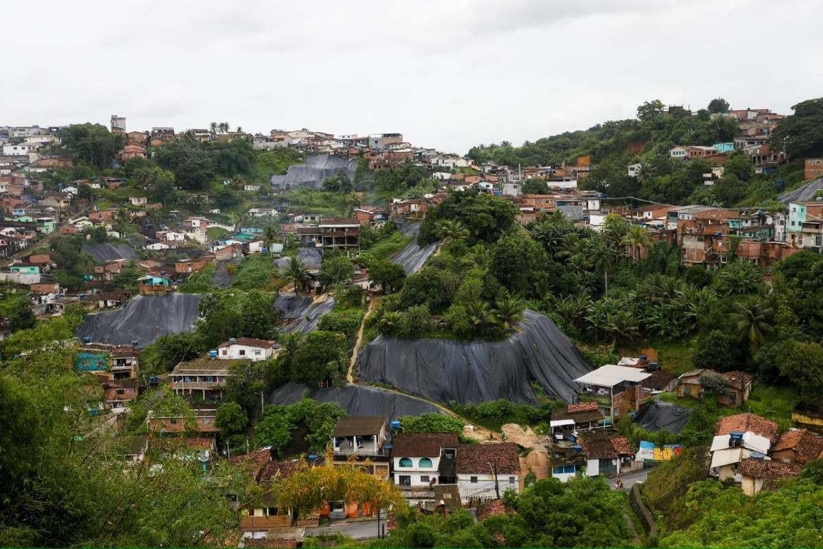 Governo de Pernambuco autoriza obra de contenção de encostas em Camaragibe com investimento de R$ 31 milhões

 (Foto:  Miva Filho/Secom)