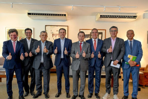 Governo e C&acirc;mara fecham acordo para fim da 6x1 e 40 horas semanais