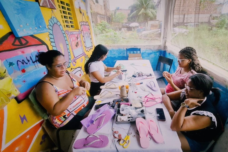 De forma fixa, a Associação GRIS Espaço Solidário atende 59 famílias da Comunidade Vila Arraes
/Foto: Divulgação / Associação GRIS Espaço Solidário 