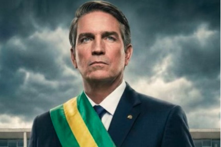 Jim Caviezel interpreta Jair Bolsonaro em filme/Divulgação