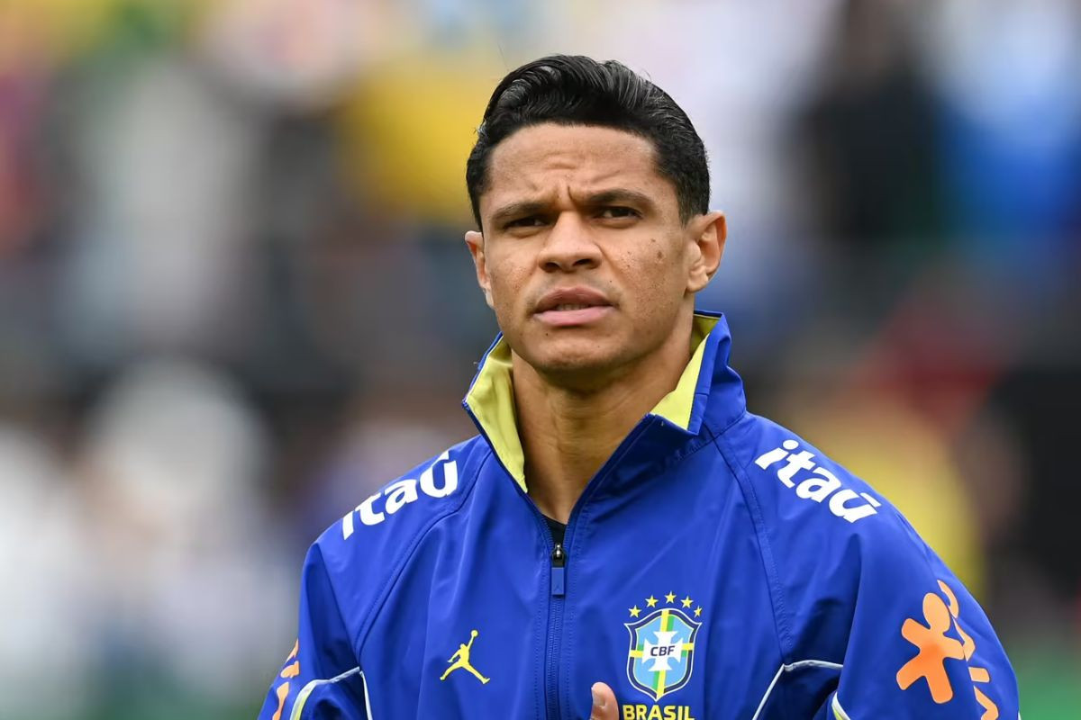 Douglas Santos, lateral-esquerdo da Seleção Brasileira/Divulgação/FIFA